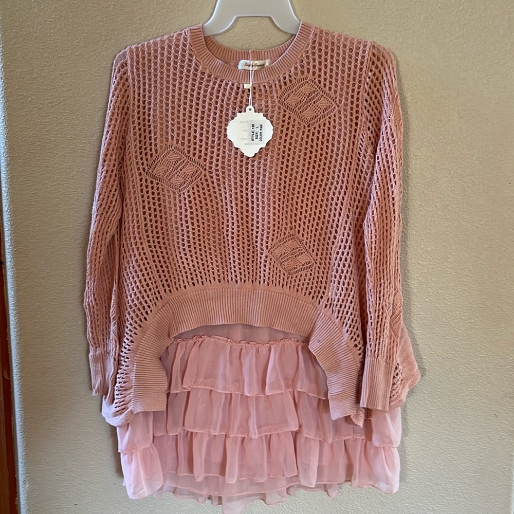 Women’s sz L Simply Couture pink crochet ruffle top blouse pull over New